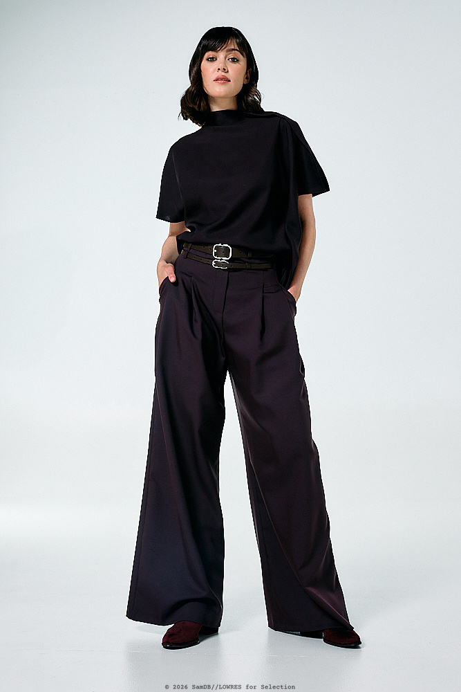 4551 | Broek bandplooi